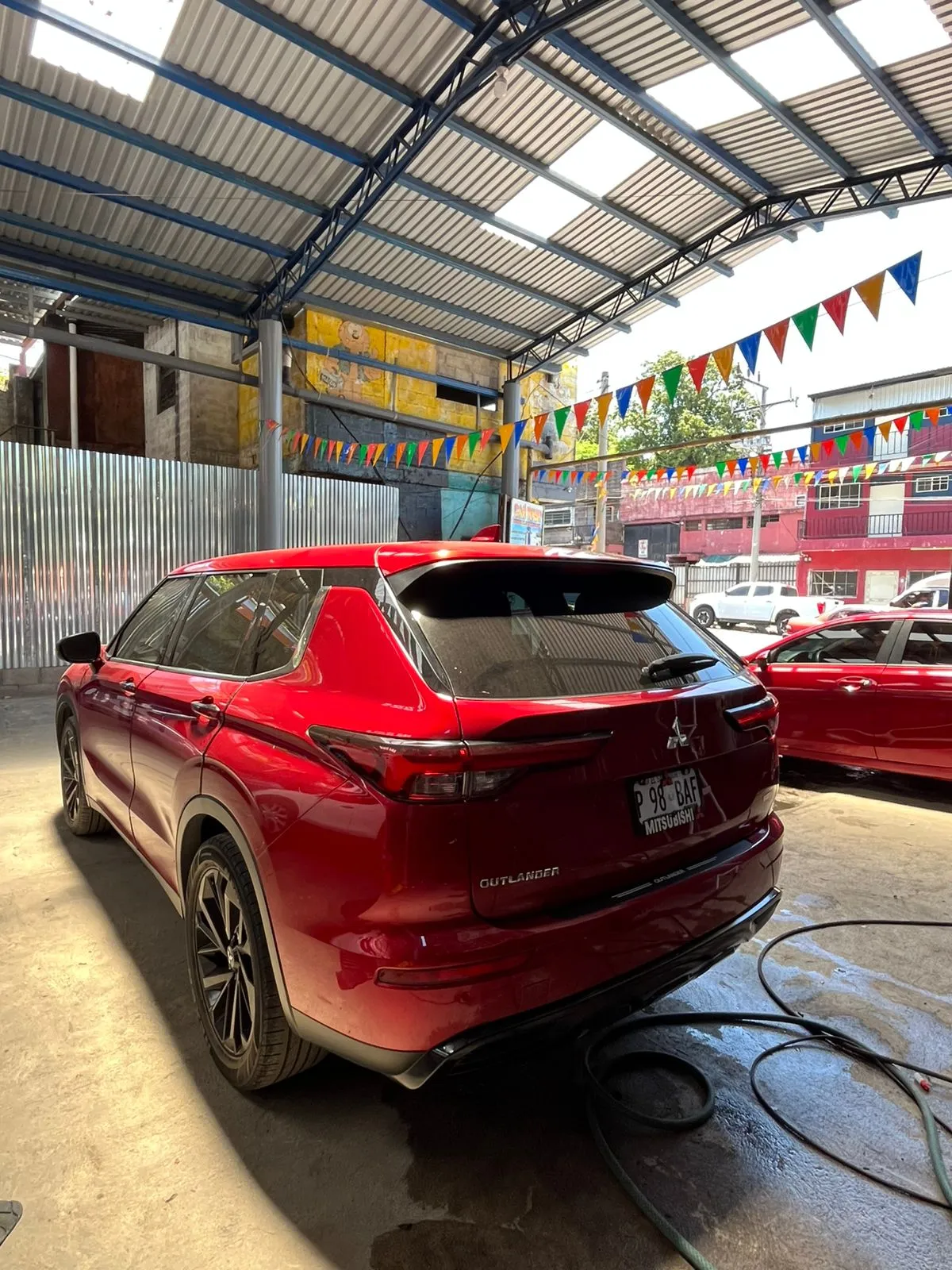 Mitsubishi Outlander 2023 - vista 5